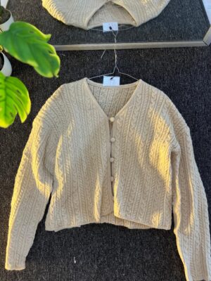Knit Cardi Super Premium Kode Barang 17
